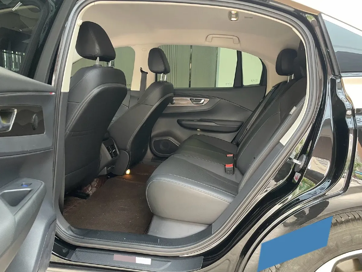 2023 HongQi E-QM5 BEV 54KWH,autocango,china used car exporter,china ev exporter,chinese used car exporter,chinese used ev exporter