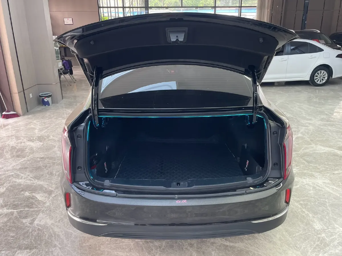 2023 HongQi E-QM5 BEV 54KWH,autocango,china used car exporter,china ev exporter,chinese used car exporter,chinese used ev exporter