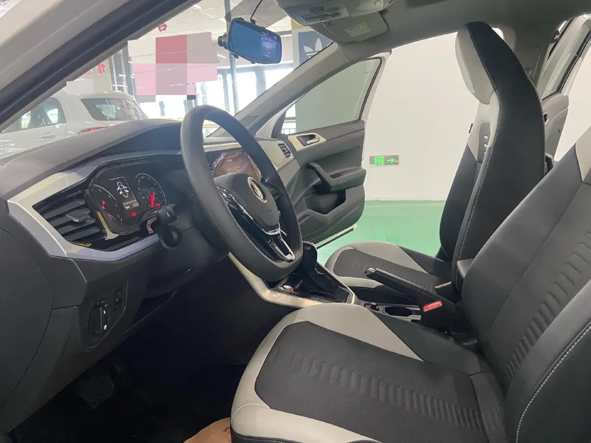 2019 Volkswagen Polo 1.5L 113HP L4 6AT,autocango,china used car exporter,china ev exporter,chinese used car exporter,chinese used ev exporter