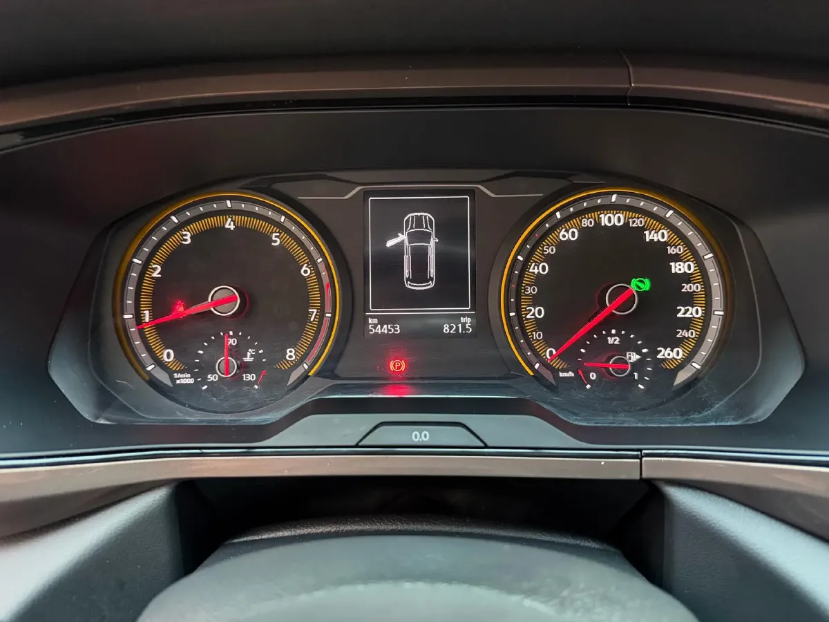 2021 Volkswagen Tharu 1.4T 150HP L4 7DCT,autocango,china used car exporter,china ev exporter,chinese used car exporter,chinese used ev exporter