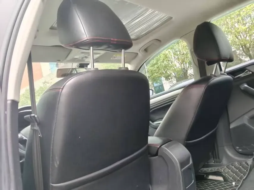 2019 MAXUS T60 2.0T 218HP L4 6AT,autocango,china used car exporter,china ev exporter,chinese used car exporter,chinese used ev exporter