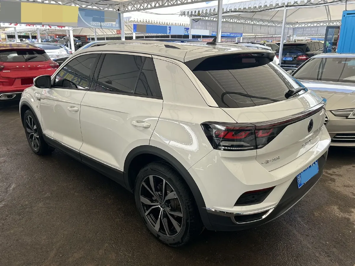 2025 Volkswagen T-Roc 1.4T 150HP L4 7DCT,autocango,china used car exporter,china ev exporter,chinese used car exporter,chinese used ev exporter