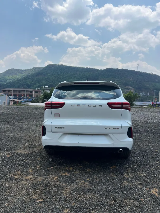 2020 Jetour X70 1.5T 156HP L4 6MT,autocango,china used car exporter,china ev exporter,chinese used car exporter,chinese used ev exporter