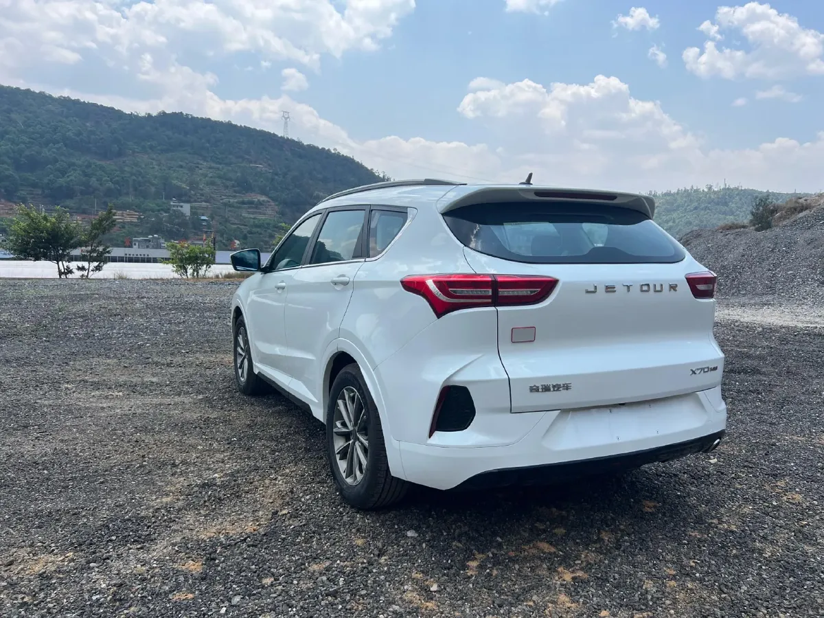 2020 Jetour X70 1.5T 156HP L4 6MT,autocango,china used car exporter,china ev exporter,chinese used car exporter,chinese used ev exporter