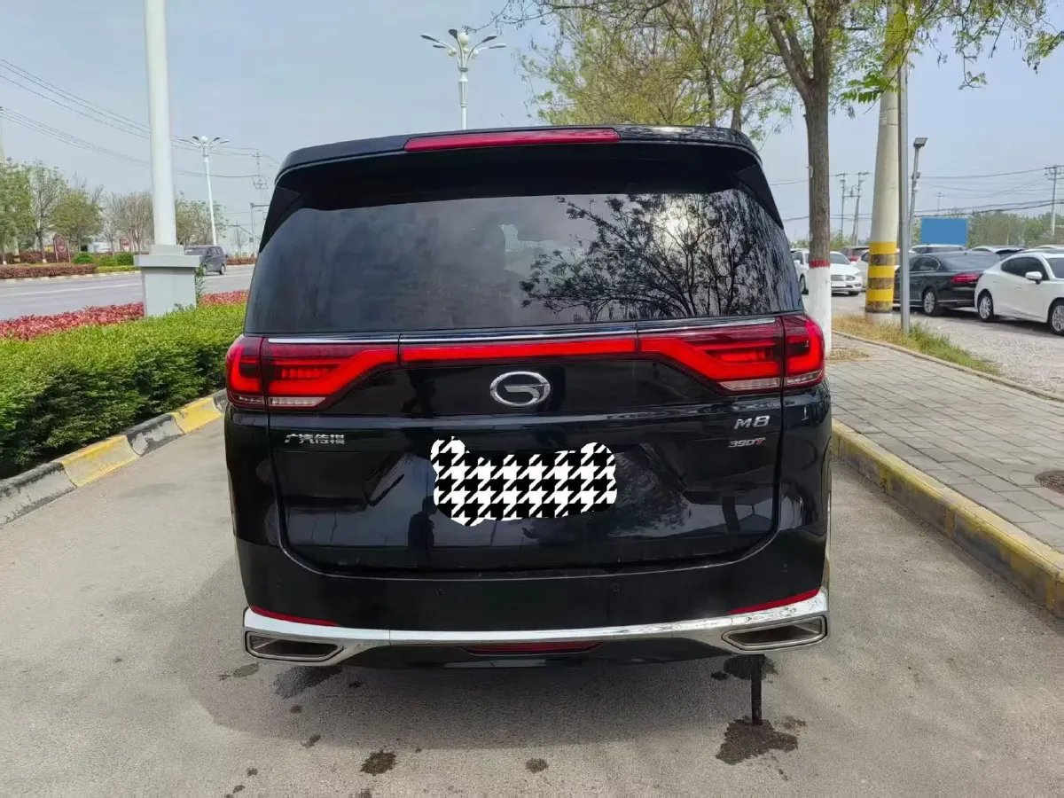2021 GAC Trumpchi M8 2.0T 252HP L4 8AT,autocango,china used car exporter,china ev exporter,chinese used car exporter,chinese used ev exporter