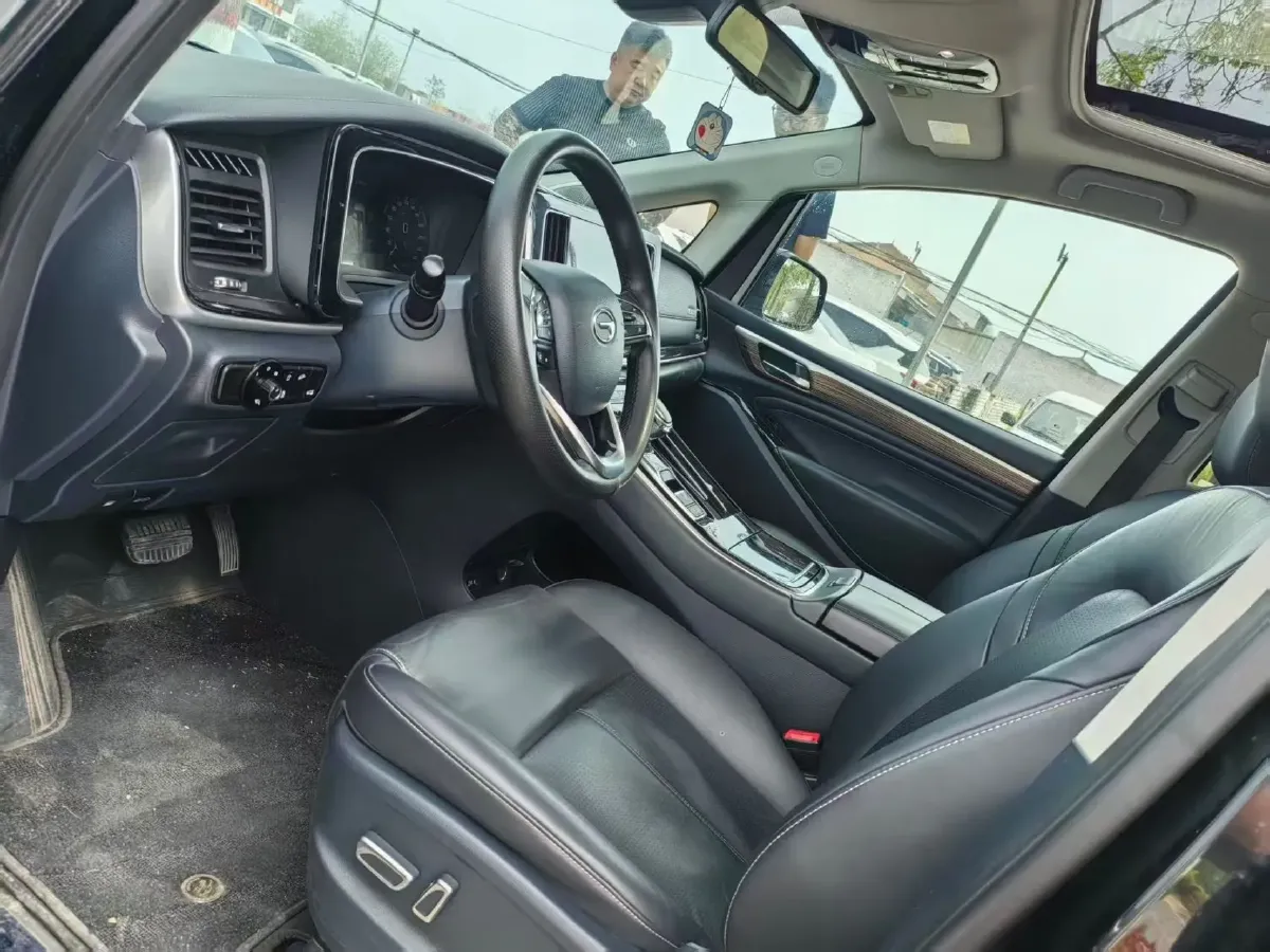 2021 GAC Trumpchi M8 2.0T 252HP L4 8AT,autocango,china used car exporter,china ev exporter,chinese used car exporter,chinese used ev exporter