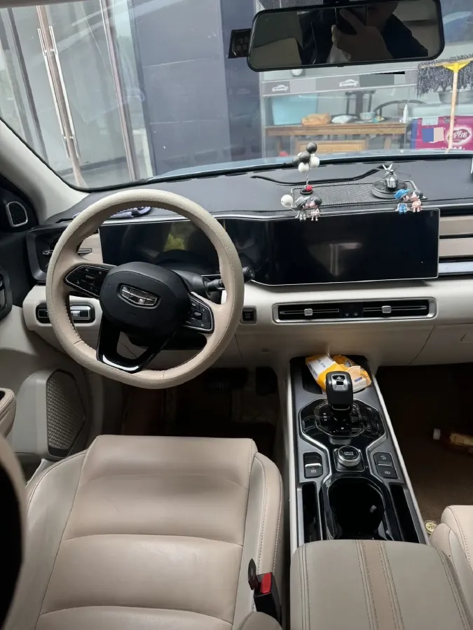 2023 Geely ICON 1.5T 181HP L4 7DCT,autocango,china used car exporter,china ev exporter,chinese used car exporter,chinese used ev exporter