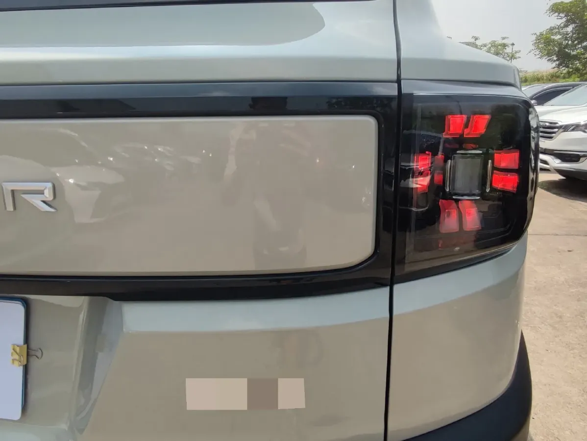 2025 Jetour Freeman 1.5T 184HP L4 7DCT,autocango,china used car exporter,china ev exporter,chinese used car exporter,chinese used ev exporter