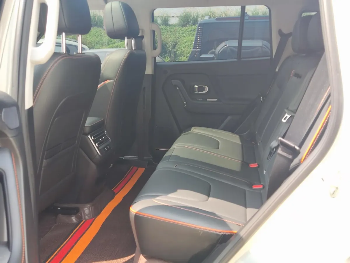 2025 Jetour Freeman 1.5T 184HP L4 7DCT,autocango,china used car exporter,china ev exporter,chinese used car exporter,chinese used ev exporter