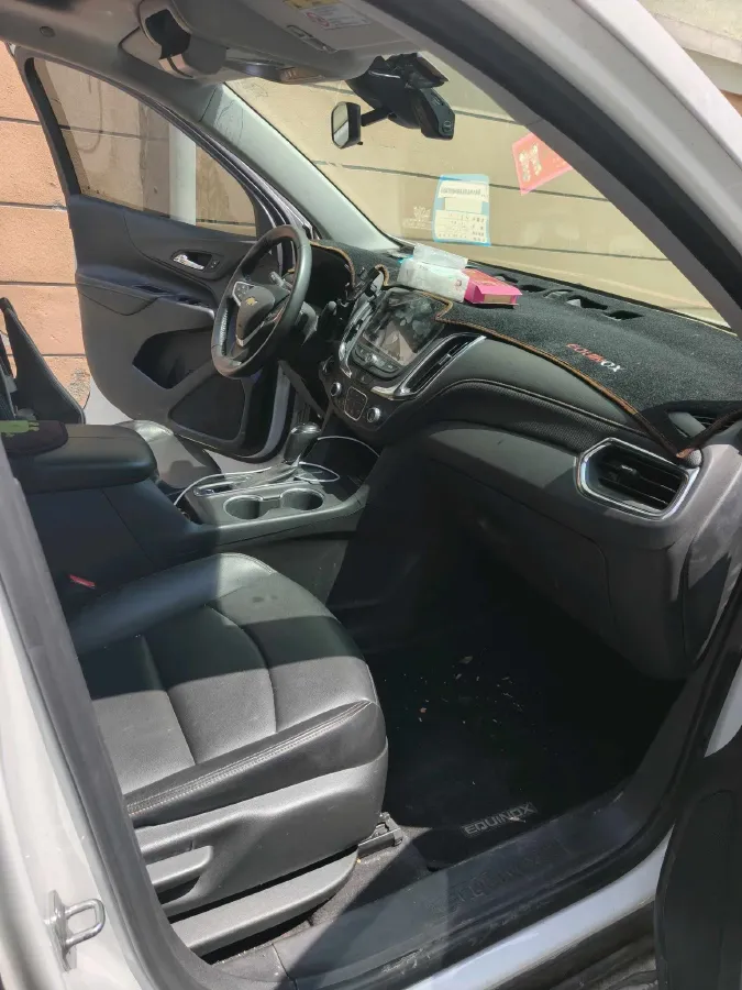 2019 Chevrolet Equinox 1.5T 180HP L4 6AT,autocango,china used car exporter,china ev exporter,chinese used car exporter,chinese used ev exporter