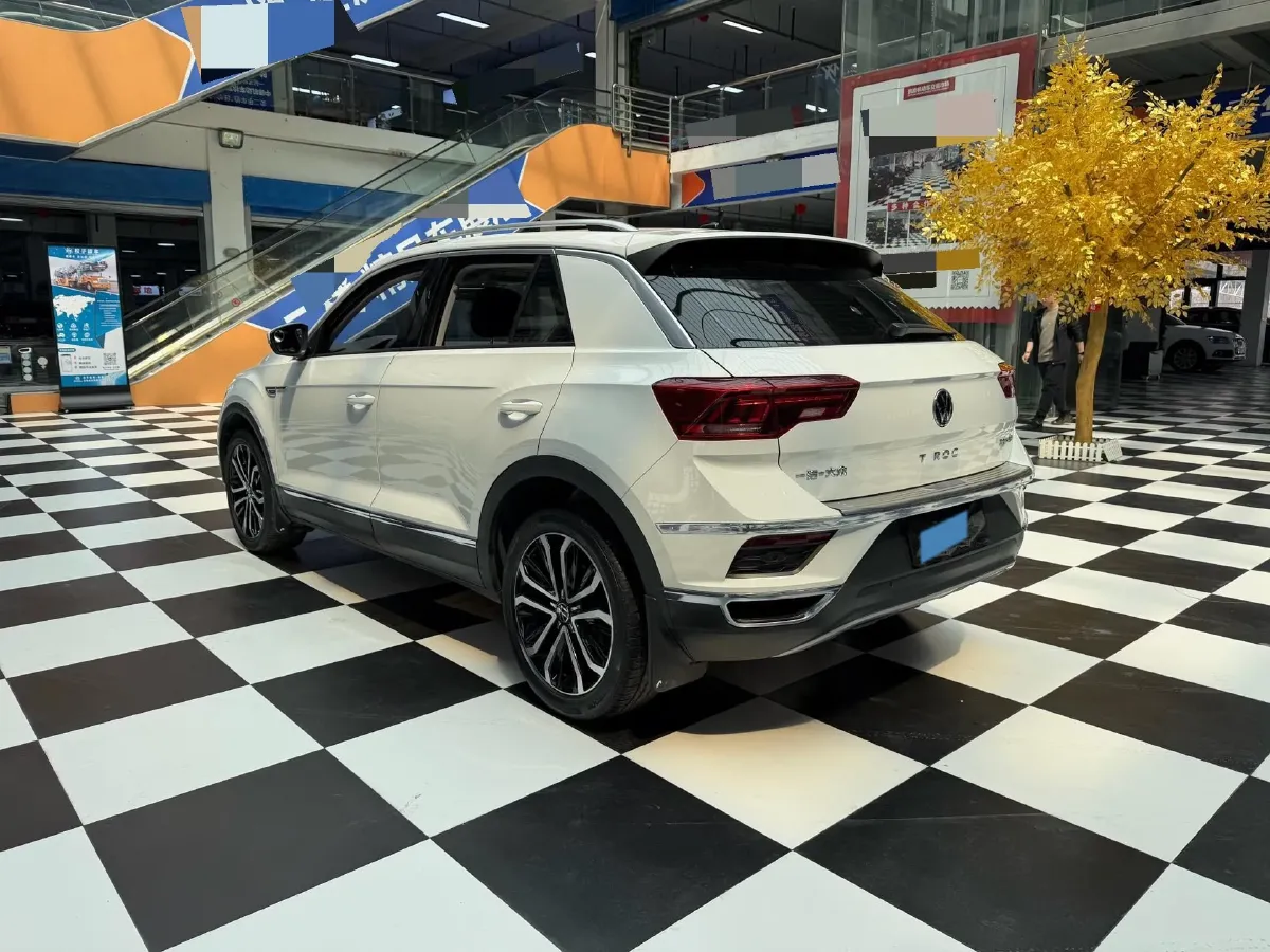 2022 Volkswagen T-Roc 1.4T 150HP L4 7DCT,autocango,china used car exporter,china ev exporter,chinese used car exporter,chinese used ev exporter