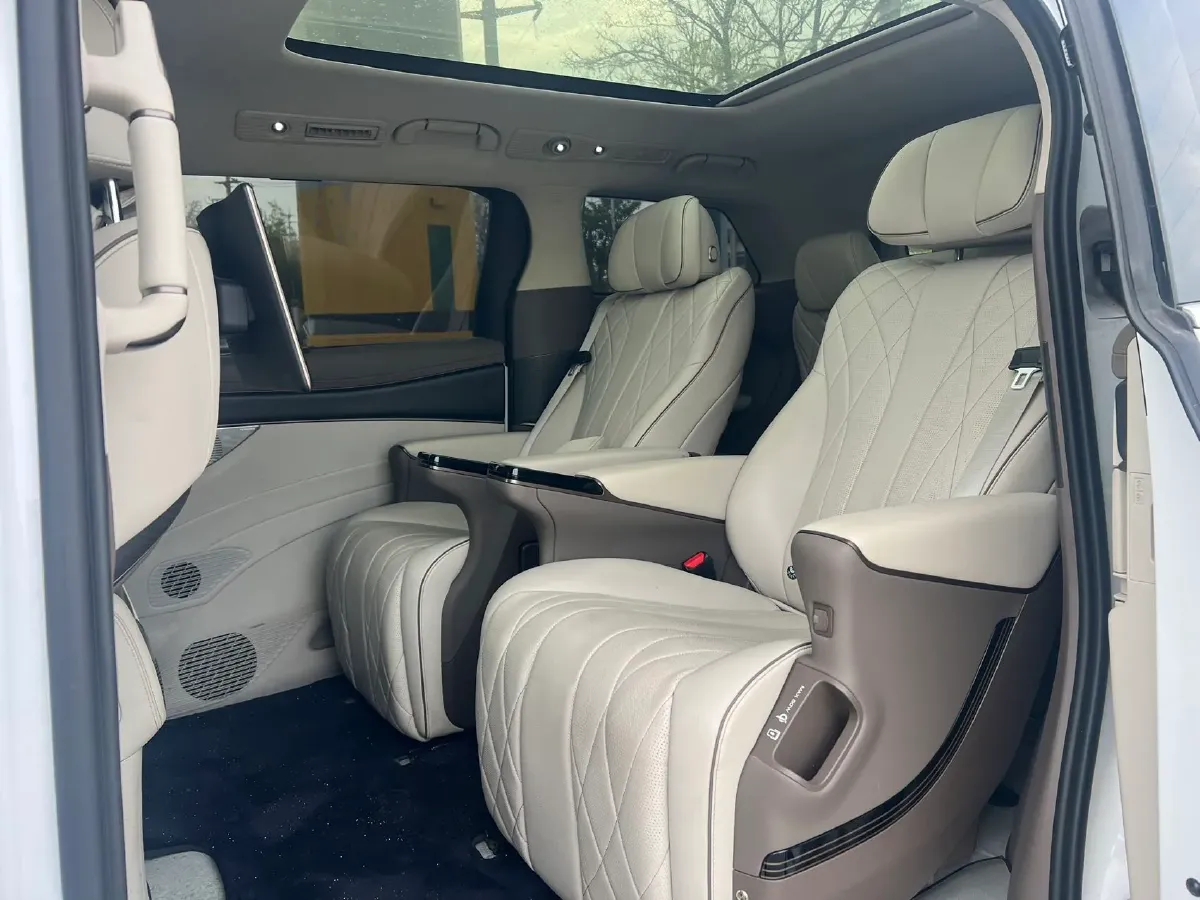 2022 Honda Odyssey 2.0L 146HP L4 E-CVT Hybrid,autocango,china used car exporter,china ev exporter,chinese used car exporter,chinese used ev exporter