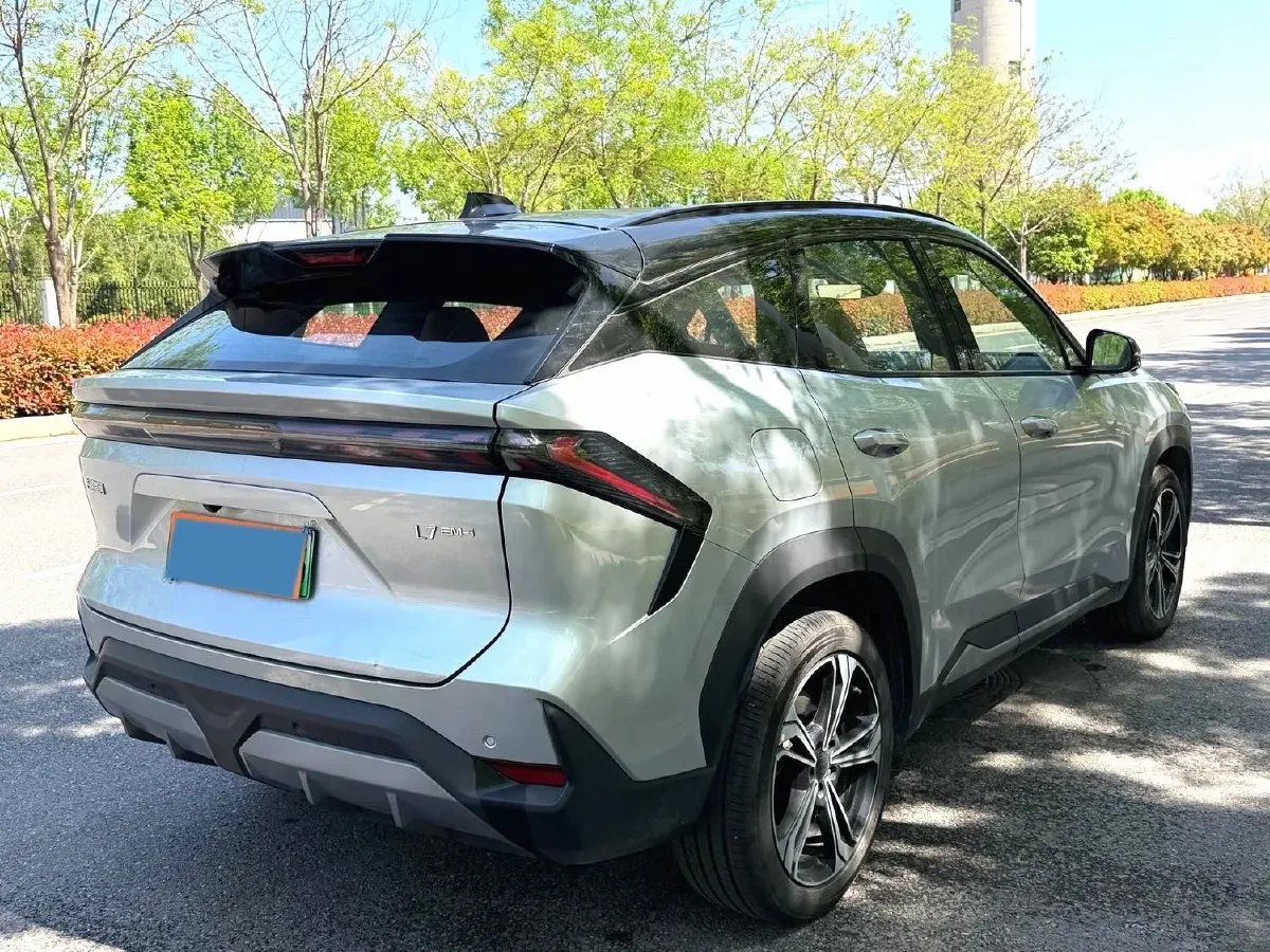 2025 Geely Galaxy L7 1.5L 112HP L4 1DHT PHEV 18.4KWH,autocango,china used car exporter,china ev exporter,chinese used car exporter,chinese used ev exporter