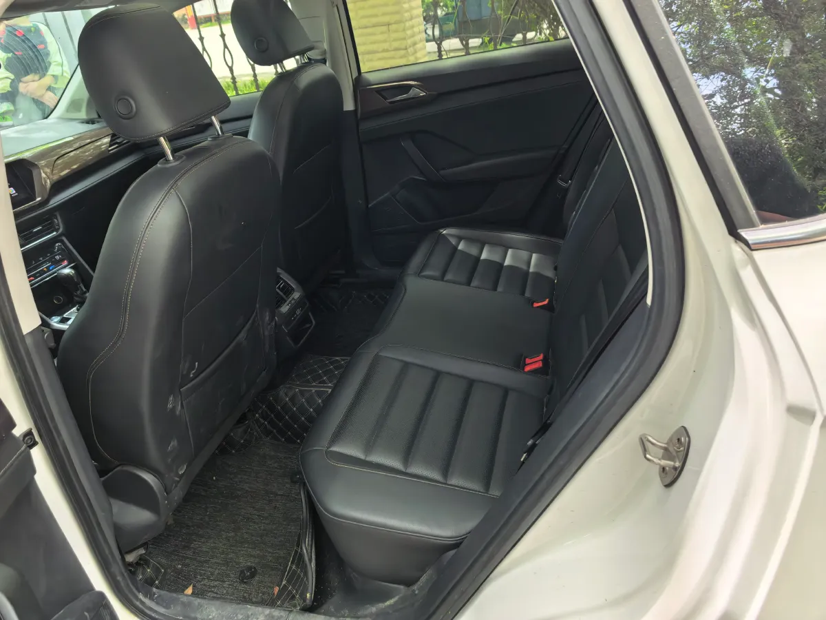 2021 Volkswagen Tharu 1.4T 150HP L4 7DCT,autocango,china used car exporter,china ev exporter,chinese used car exporter,chinese used ev exporter