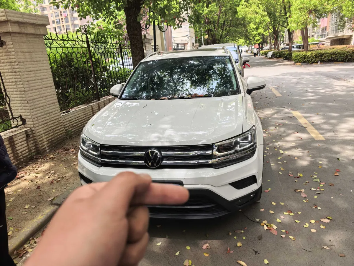2021 Volkswagen Tharu 1.4T 150HP L4 7DCT,autocango,china used car exporter,china ev exporter,chinese used car exporter,chinese used ev exporter
