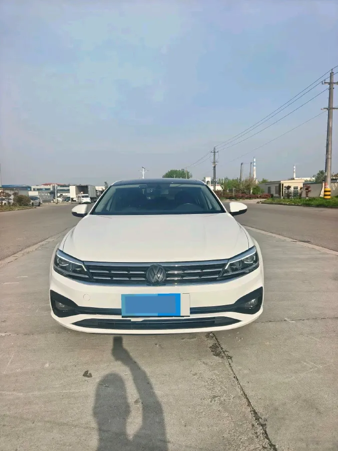2021 Volkswagen Lamando 1.4T 150HP L4 7DCT,autocango,china used car exporter,china ev exporter,chinese used car exporter,chinese used ev exporter
