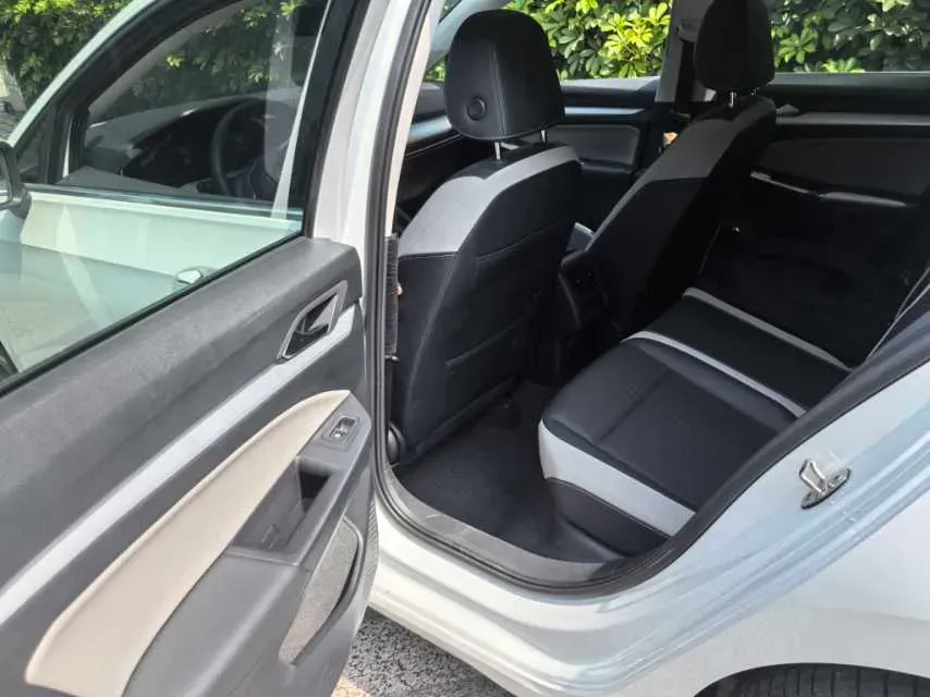 2021 Volkswagen Golf 1.4T 150HP L4 7DCT,autocango,china used car exporter,china ev exporter,chinese used car exporter,chinese used ev exporter