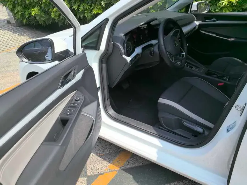 2021 Volkswagen Golf 1.4T 150HP L4 7DCT,autocango,china used car exporter,china ev exporter,chinese used car exporter,chinese used ev exporter
