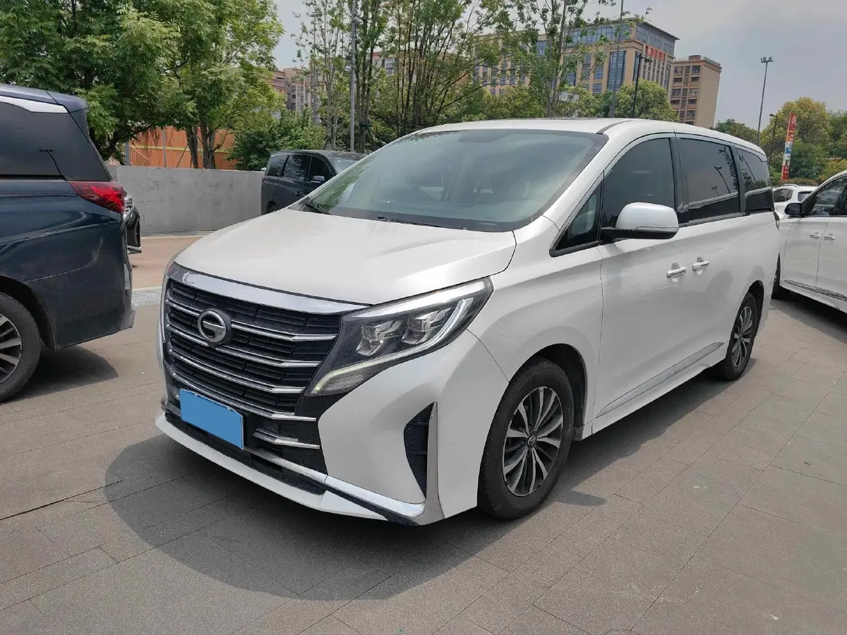 2023 GAC Trumpchi M8 2.0T 252HP L4 8AT,autocango,china used car exporter,china ev exporter,chinese used car exporter,chinese used ev exporter