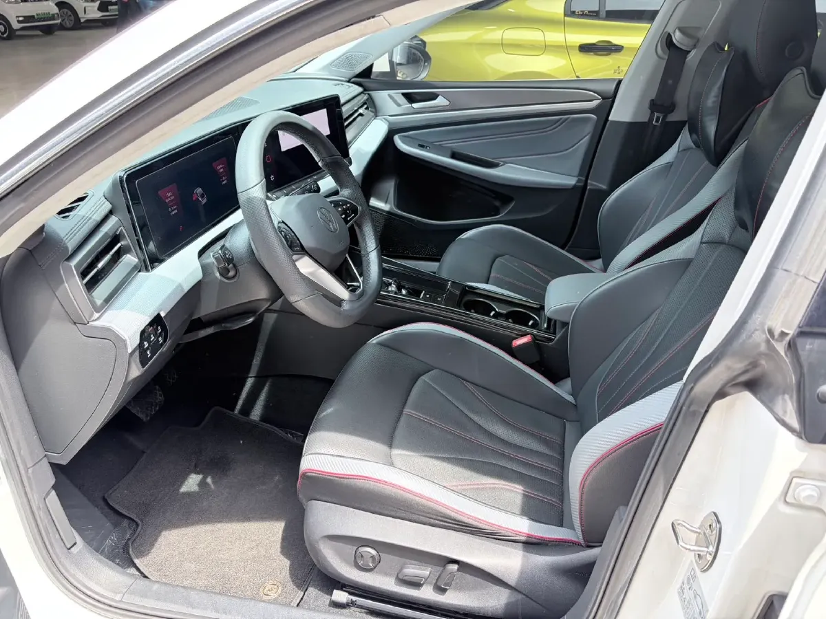 2023 Volkswagen Lamando 1.4T 150HP L4 7DCT,autocango,china used car exporter,china ev exporter,chinese used car exporter,chinese used ev exporter