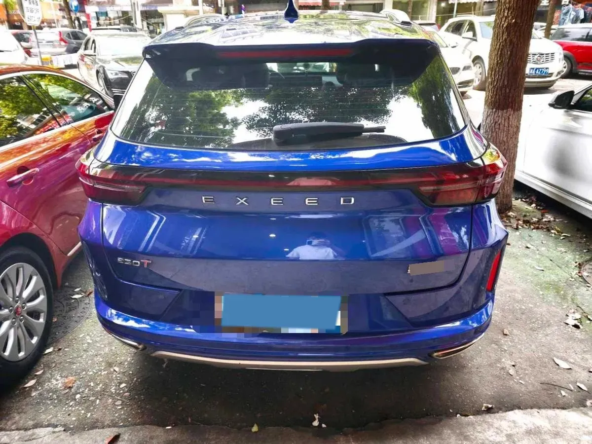2022 ChangAn Oshan X7 Plus 1.5T 188HP L4 7DCT,autocango,china used car exporter,china ev exporter,chinese used car exporter,chinese used ev exporter