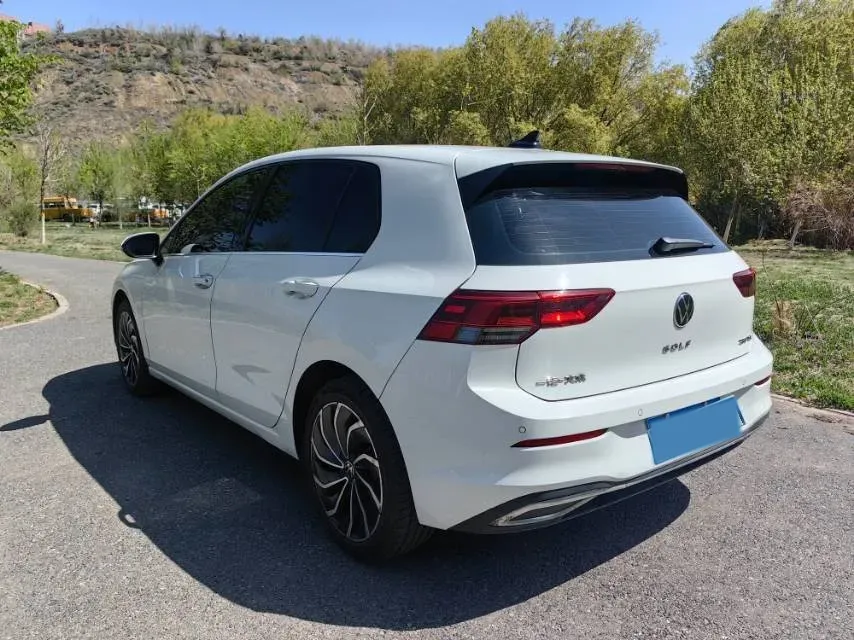 2023 Volkswagen Golf 1.4T 150HP L4 7DCT,autocango,china used car exporter,china ev exporter,chinese used car exporter,chinese used ev exporter