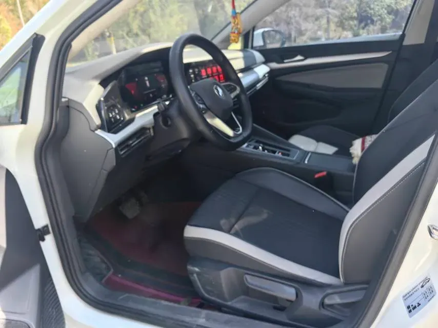 2023 Volkswagen Golf 1.4T 150HP L4 7DCT,autocango,china used car exporter,china ev exporter,chinese used car exporter,chinese used ev exporter