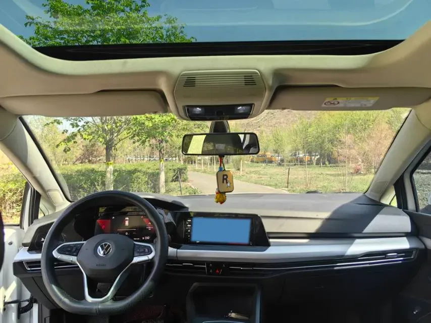2023 Volkswagen Golf 1.4T 150HP L4 7DCT,autocango,china used car exporter,china ev exporter,chinese used car exporter,chinese used ev exporter
