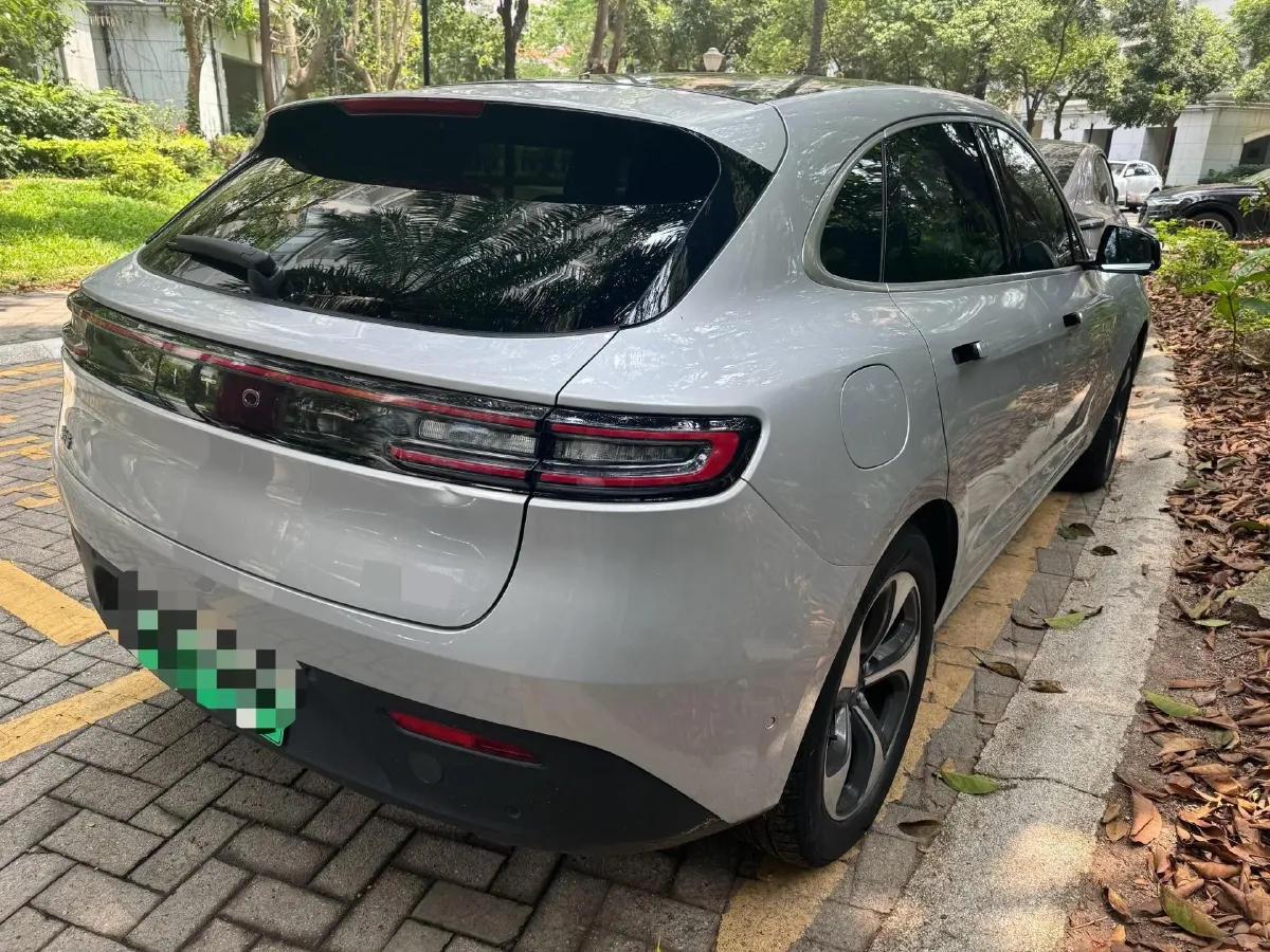 2023 HIMA AITO M5 1.5T 152HP L4 REEV 40KWH,autocango,china used car exporter,china ev exporter,chinese used car exporter,chinese used ev exporter