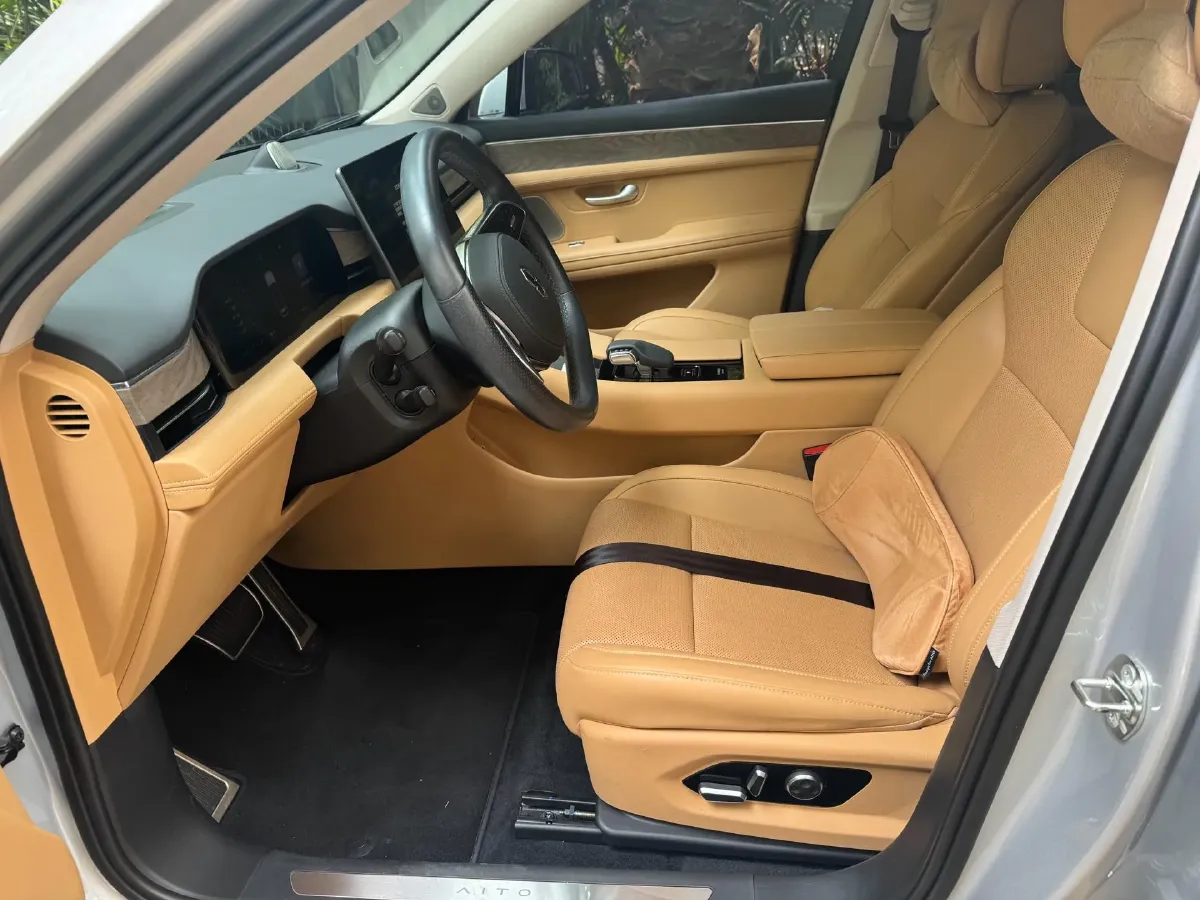 2023 HIMA AITO M5 1.5T 152HP L4 REEV 40KWH,autocango,china used car exporter,china ev exporter,chinese used car exporter,chinese used ev exporter