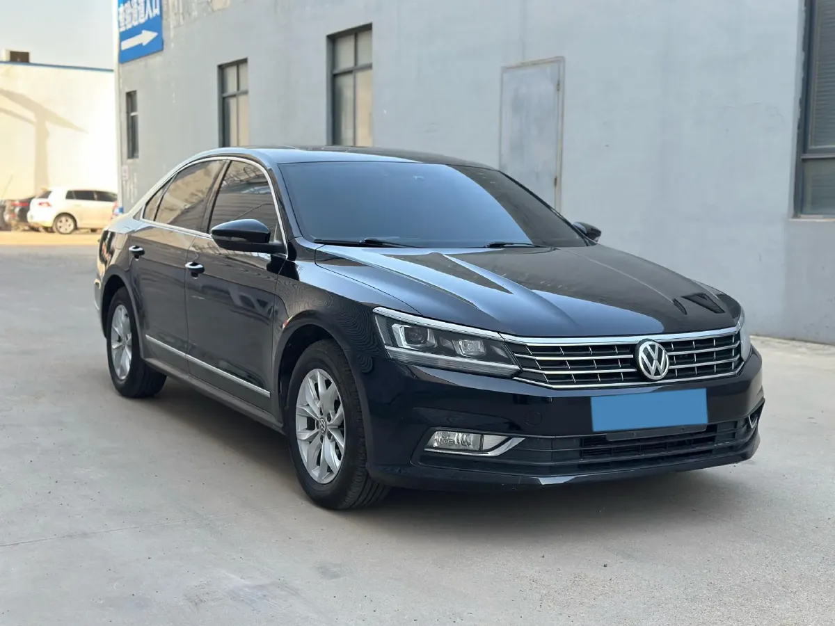 2016 Volkswagen Passat 1.8T 180HP L4 7DCT,autocango,china used car exporter,china ev exporter,chinese used car exporter,chinese used ev exporter