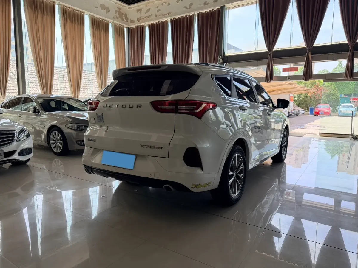 2020 Jetour X70 1.5T 156HP L4 6DCT,autocango,china used car exporter,china ev exporter,chinese used car exporter,chinese used ev exporter