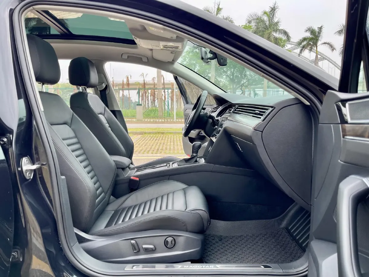 2019 Chevrolet Malibu XL 2.0T 241HP L4 9AT,autocango,china used car exporter,china ev exporter,chinese used car exporter,chinese used ev exporter