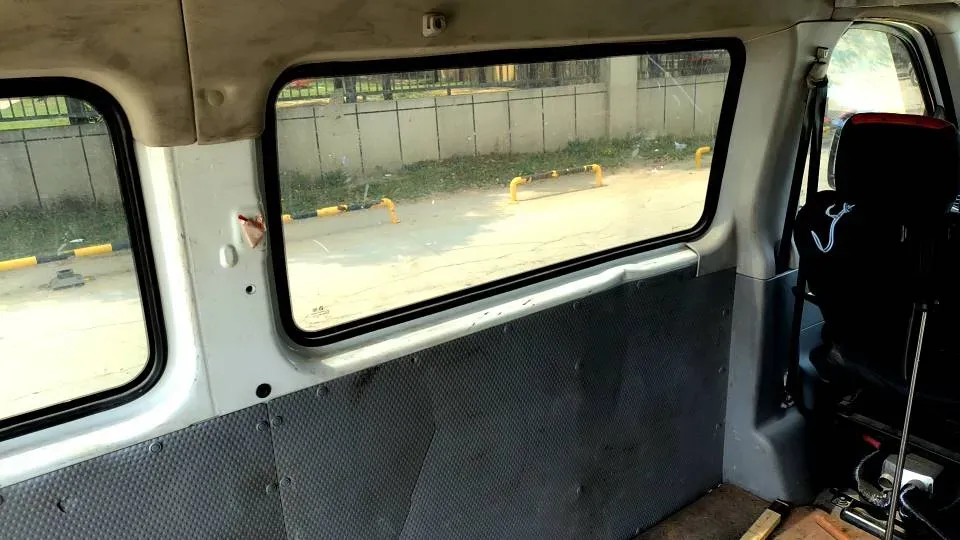 2020 MAXUS XinTu V80 2.5T 136HP L4 6MT,autocango,china used car exporter,china ev exporter,chinese used car exporter,chinese used ev exporter