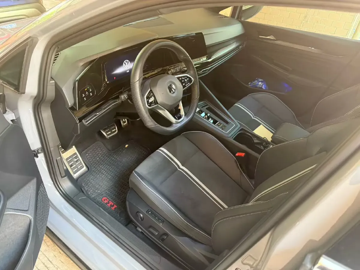 2023 Volkswagen Golf 1.4T 150HP L4 7DCT,autocango,china used car exporter,china ev exporter,chinese used car exporter,chinese used ev exporter