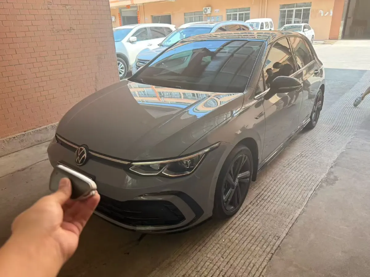 2023 Volkswagen Golf 1.4T 150HP L4 7DCT,autocango,china used car exporter,china ev exporter,chinese used car exporter,chinese used ev exporter