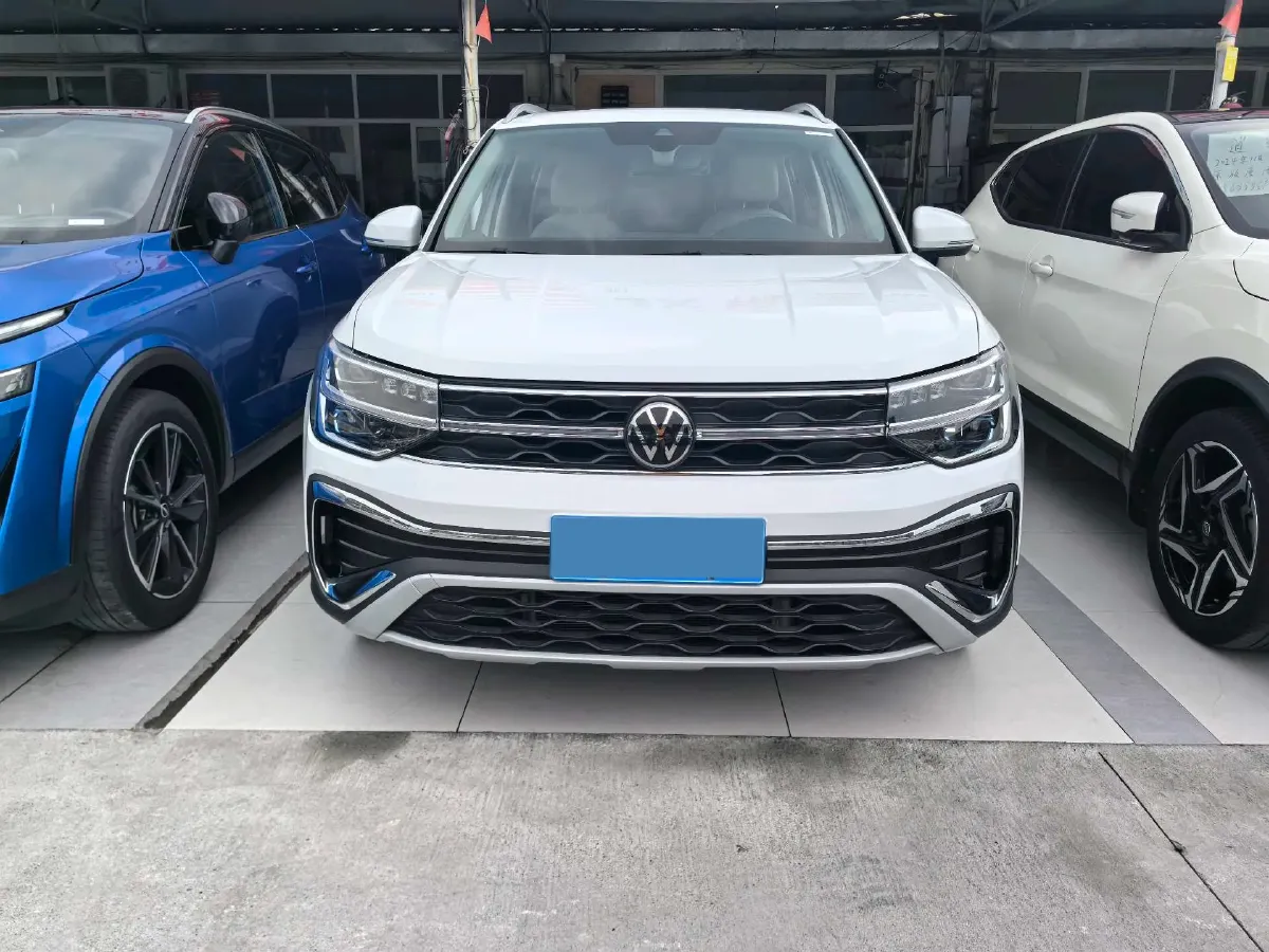 2023 Volkswagen Tharu 1.5T 160HP L4 7DCT,autocango,china used car exporter,china ev exporter,chinese used car exporter,chinese used ev exporter