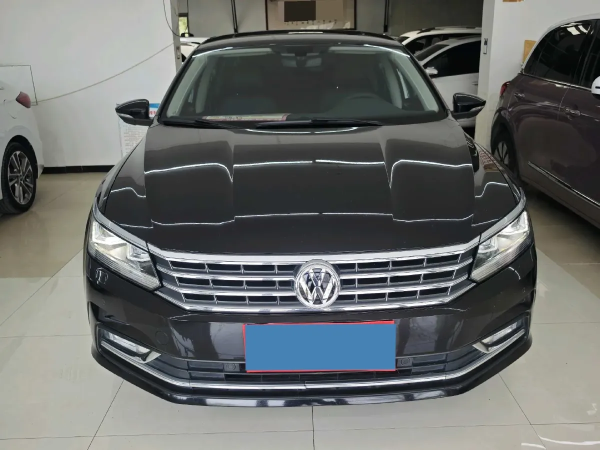 2017 Volkswagen Passat 1.8T 180HP L4 7DCT,autocango,china used car exporter,china ev exporter,chinese used car exporter,chinese used ev exporter
