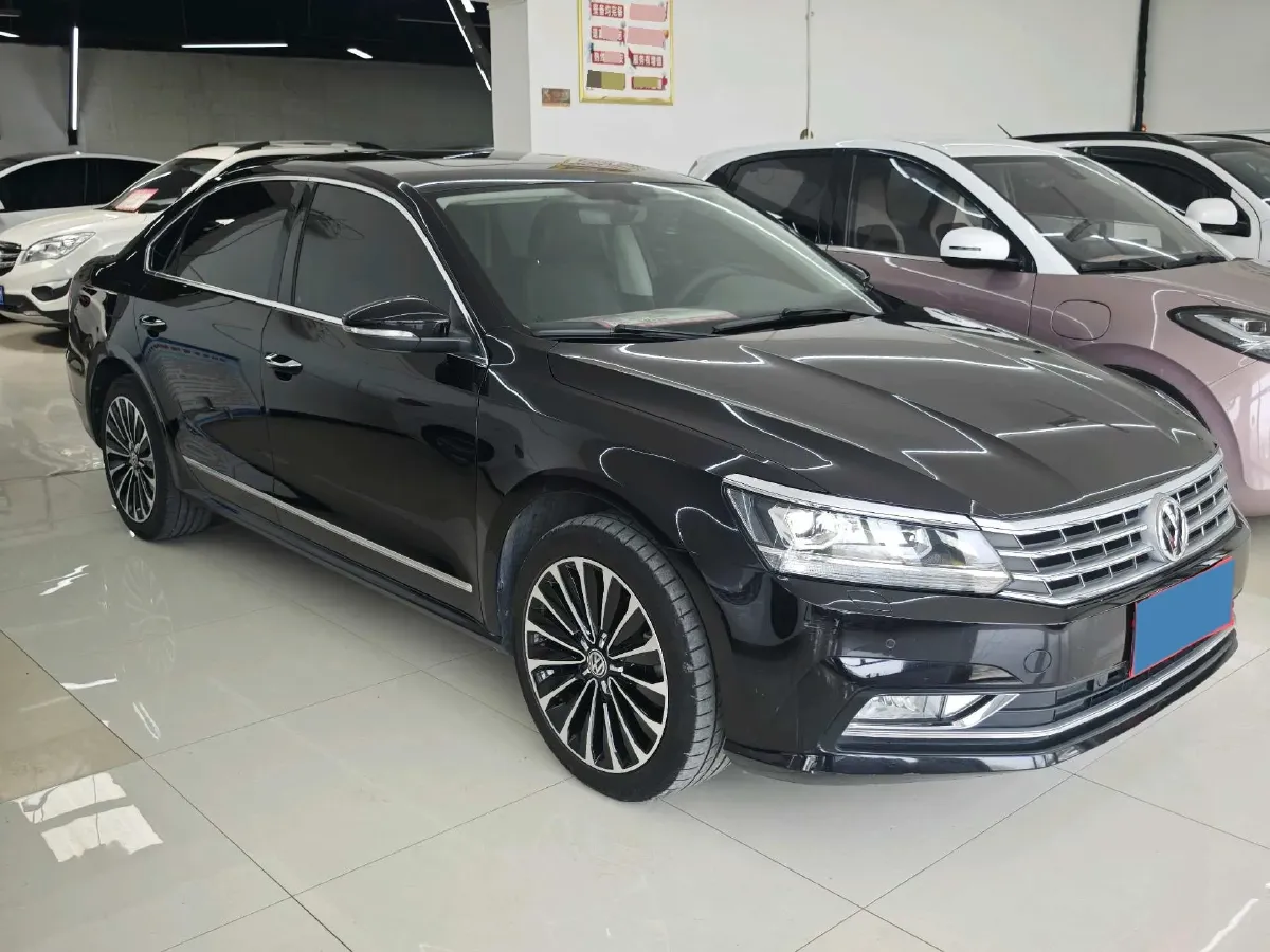 2017 Volkswagen Passat 1.8T 180HP L4 7DCT,autocango,china used car exporter,china ev exporter,chinese used car exporter,chinese used ev exporter
