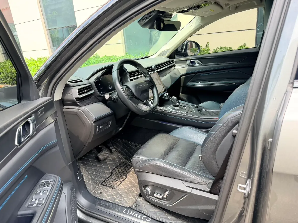 2020 LYNK&CO 05 2.0T 254HP L4 8AT,autocango,china used car exporter,china ev exporter,chinese used car exporter,chinese used ev exporter