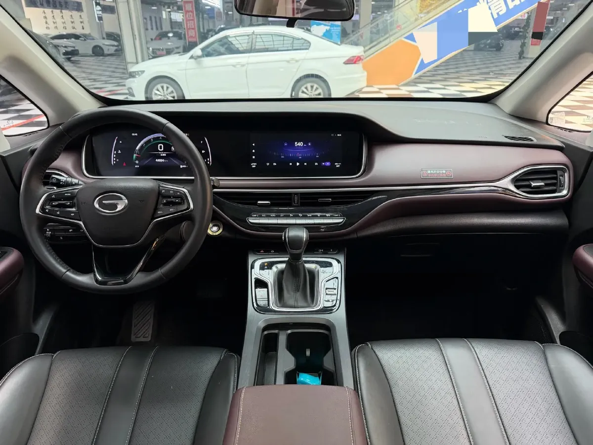 2021 GAC Trumpchi M6 1.5T 169HP L4 7DCT,autocango,china used car exporter,china ev exporter,chinese used car exporter,chinese used ev exporter