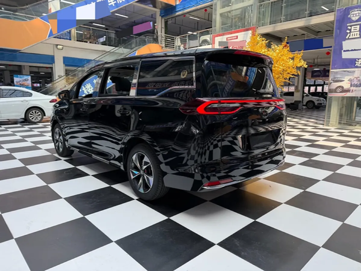 2021 GAC Trumpchi M6 1.5T 169HP L4 7DCT,autocango,china used car exporter,china ev exporter,chinese used car exporter,chinese used ev exporter