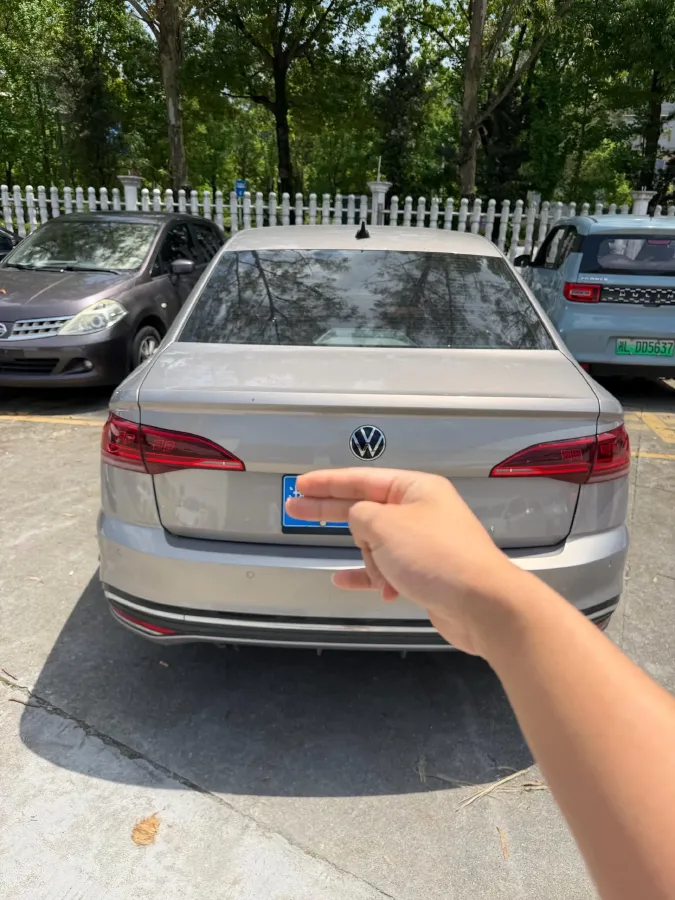 2023 Volkswagen Bora 1.2T 116HP L4 7DCT,autocango,china used car exporter,china ev exporter,chinese used car exporter,chinese used ev exporter