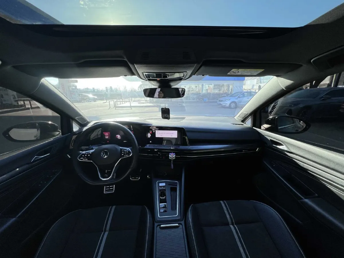 2021 Volkswagen Golf 1.4T 150HP L4 7DCT,autocango,china used car exporter,china ev exporter,chinese used car exporter,chinese used ev exporter