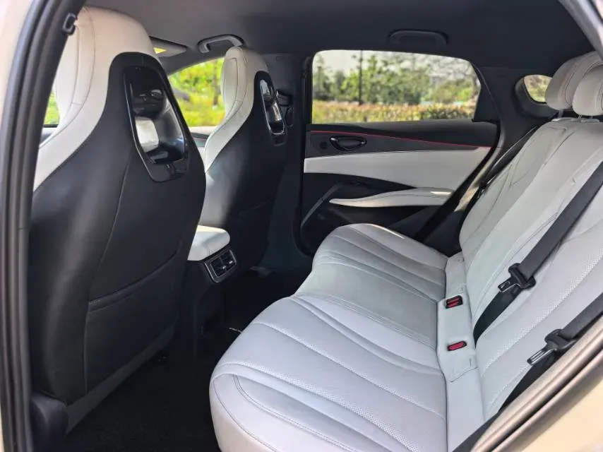 2024 BYD Seal06 1.5L 101HP L4 E-CVT PHEV 10.08KWH,autocango,china used car exporter,china ev exporter,chinese used car exporter,chinese used ev exporter