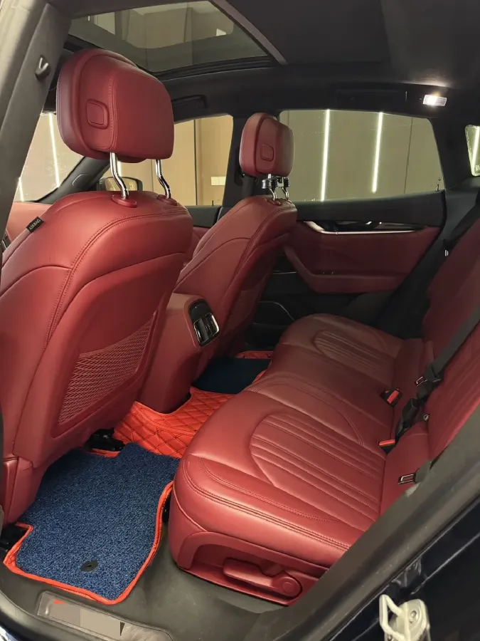 2019 Maserati Levante 3.0T 350HP V6 8AT,autocango,china used car exporter,china ev exporter,chinese used car exporter,chinese used ev exporter