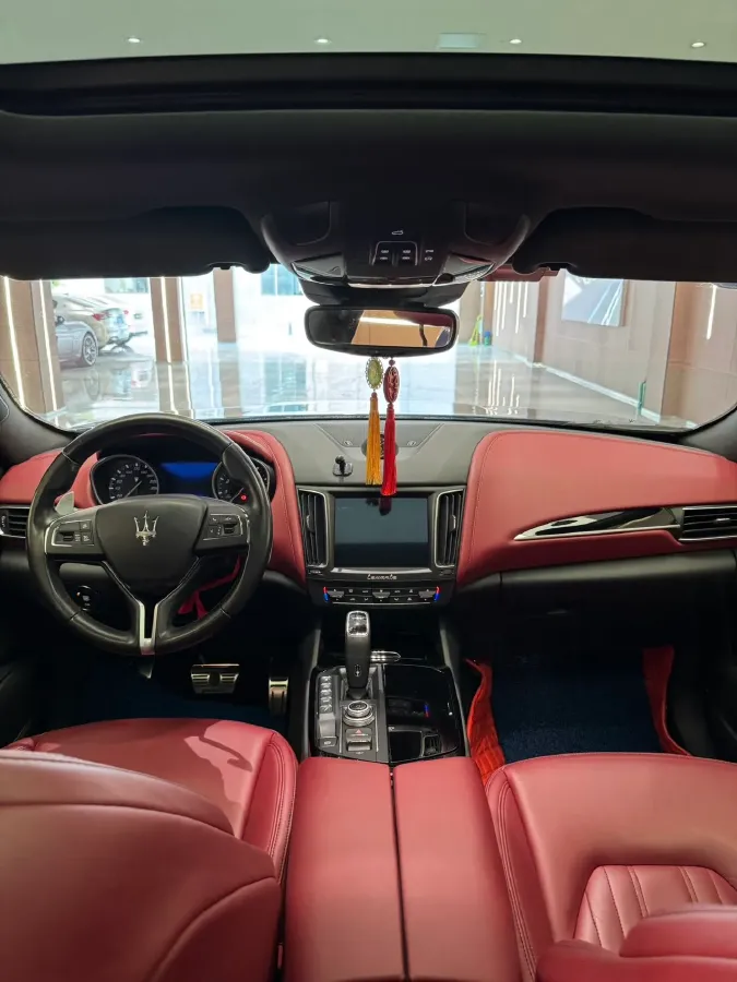 2019 Maserati Levante 3.0T 350HP V6 8AT,autocango,china used car exporter,china ev exporter,chinese used car exporter,chinese used ev exporter