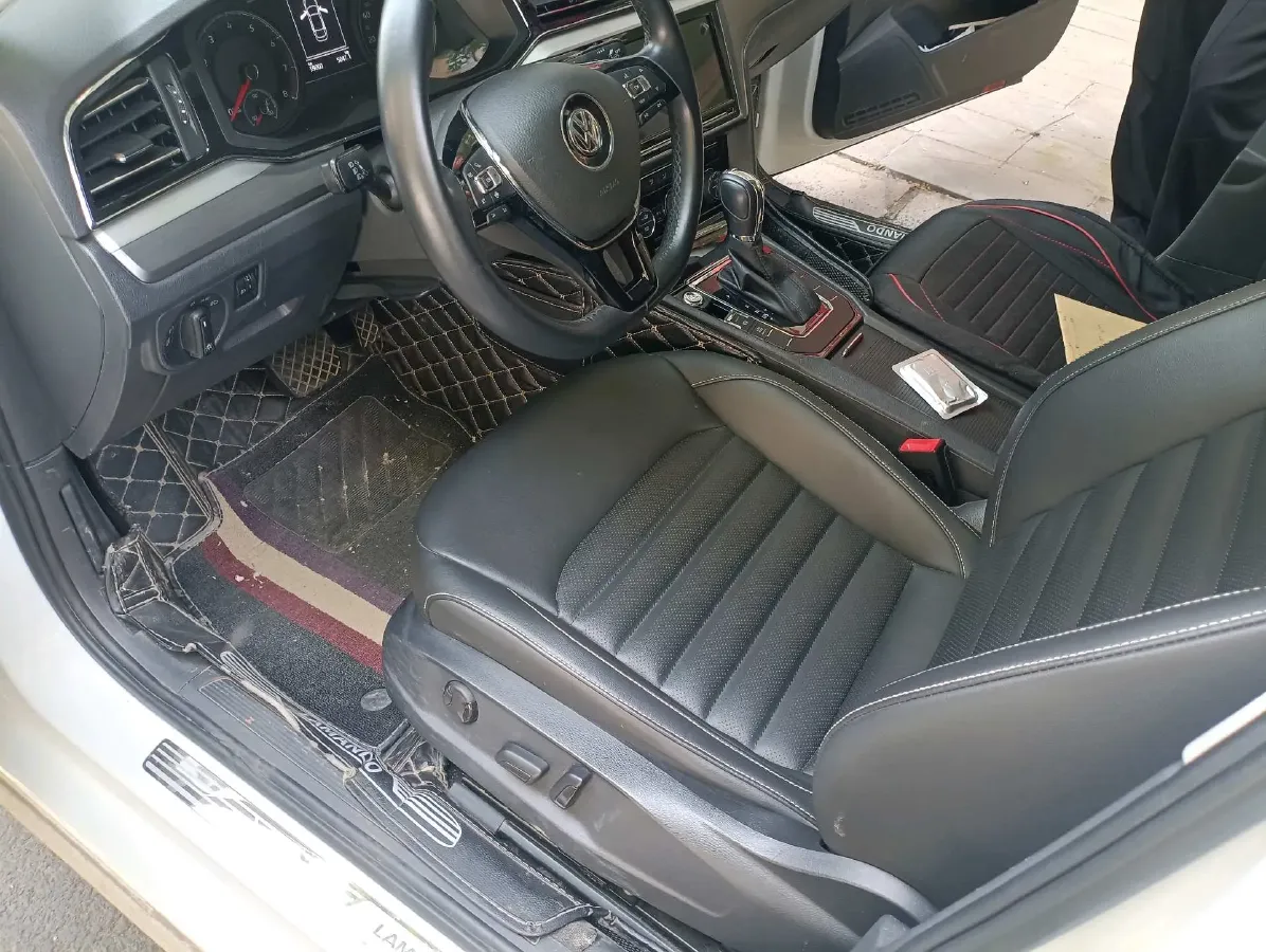 2019 Volkswagen Passat 1.4T 150HP L4 7DCT,autocango,china used car exporter,china ev exporter,chinese used car exporter,chinese used ev exporter