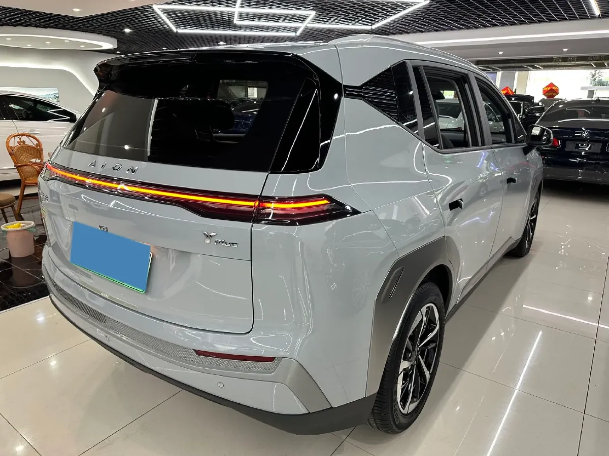 2023 MAXUS Interstellar 2.0T 143HP L4 6AT,autocango,china used car exporter,china ev exporter,chinese used car exporter,chinese used ev exporter