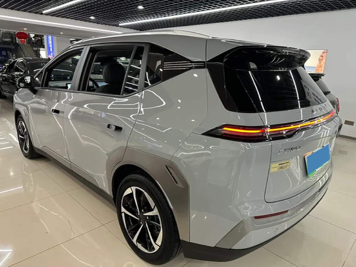 2023 MAXUS Interstellar 2.0T 143HP L4 6AT,autocango,china used car exporter,china ev exporter,chinese used car exporter,chinese used ev exporter